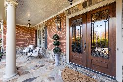 Traditional Elegance with Stately Curb Appeal Near Downtown Roswell