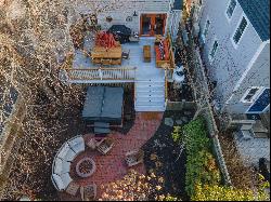 Renovated 1940s Cape in a vibrant section of Provincetown's East End