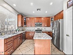 Elegant North Phoenix Home with Upgraded Features and Solar Savings