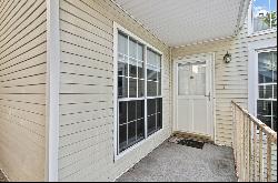 319 Carriage Crossing Lane #319, Middletown CT 06457