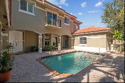 9030 SW 162nd St, Palmetto Bay FL 33157