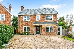 Claytons Meadow, Bourne End, Buckinghamshire, SL8 5DQ