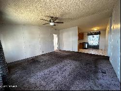 5250 N Us-89 Unit 32, Flagstaff AZ 86004