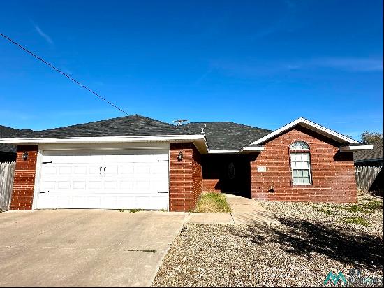 2113 Hayes St, Portales NM 88130