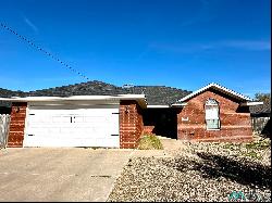 2113 Hayes St, Portales NM 88130