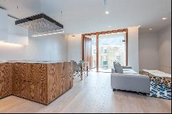 Bartholomew Close, London, EC1A 7BD