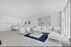 10275 Collins Ave Unit 417, Bal Harbour FL 33154