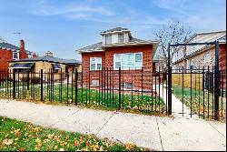 7917 S Oglesby Avenue, Chicago IL 60617