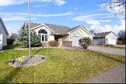 2830 E Dietzen Drive, Appleton WI 54915