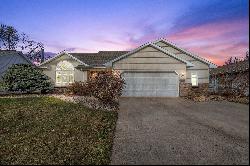 2830 E Dietzen Drive, Appleton WI 54915