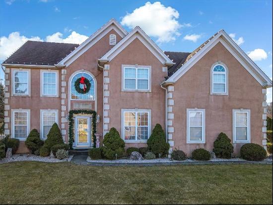 5120 Curly Horse Drive, Upper Saucon Twp PA 18034