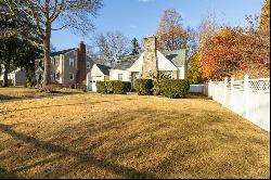 15 Pine Hill Terrace, Stamford CT 06903