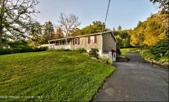 2606 Laurel Run Rd, Wilkes-Barre PA 18702