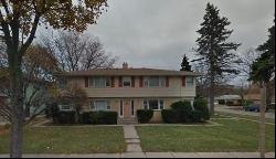 5806 N 76th St, Milwaukee WI 53218