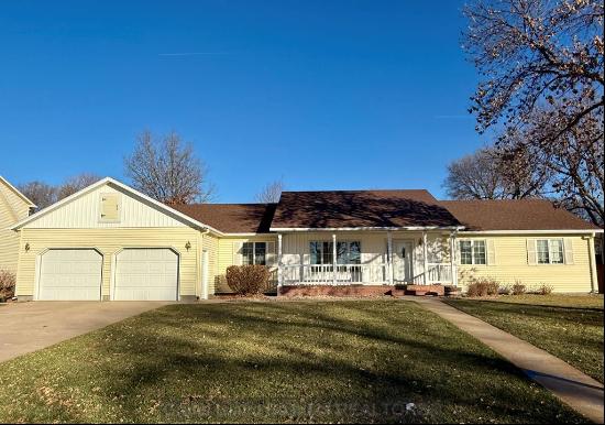 3110 Brentwood Blvd, Grand Island NE 68801