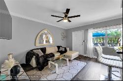 744 NE 14th Ave #3, Fort Lauderdale FL 33304