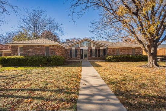 4204 Roxton Drive, Amarillo TX 79109