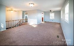 2212 Olde Well Road SE Unit 24, Hudson NC 28638