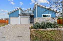 Modern 4-Bedroom Home for Lease in Wildhorse Ranch, Manor, TX