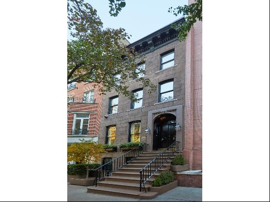   Welcome to 333 East 51st Street. Situated on the north side of this tree-lined block,