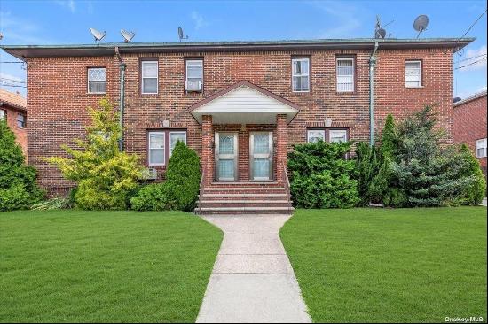 Located in desirable Whitestone, this brick Semi Attached 2 family home sits on a 41x100 *