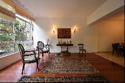 Apartment on a prime street in Ipanema near Nossa Senhora da Paz Square