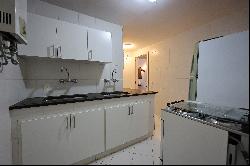 Apartment on a prime street in Ipanema near Nossa Senhora da Paz Square