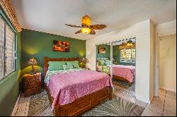 Close proximity to Maui's sandy beach Kamaole II