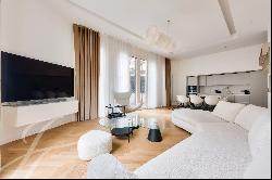 FOCH- FAISANDERIE - Luxurious 2-bedroom Apartment surrounded by 260sqm of garden