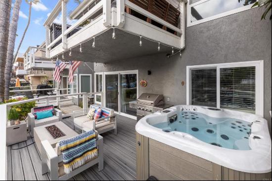 4553 Cove Dr 2, Carlsbad, CA, 92008, USA