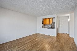 25-40 Shore Bl;vd,Astoria, NY, 11102