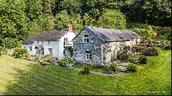 Llanllawddog, Carmarthen, Carmarthenshire, SA32 7JD