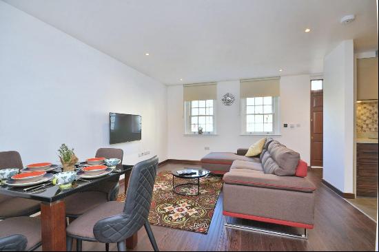 2 bedroom apartment available for rent in Sovereign Court Wapping, E1W