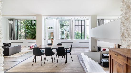 Apartment for sale in Paris, France