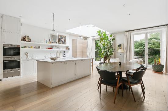 A superb family home on Holland Park Avenue, W11.