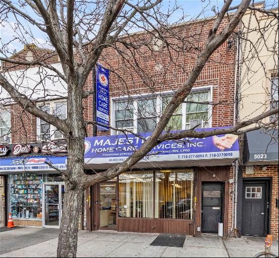 This mixed-use property offers incredible potential with its combination of commercial and