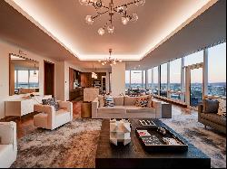 FOUR SEASONS PRIVATE RESIDENCES