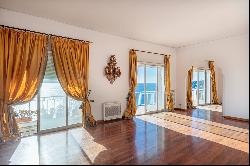 Elegant panoramic apartment in Via Orazio