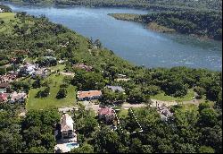 Spacious residential lot in the exclusive Parana Country Club