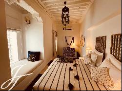 Standout 4 bedroom Riad with prime location