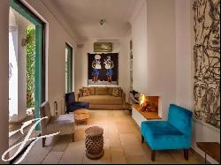 Handsome 8 suite Riad with awesome views