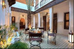 Elegant 9 suite Boutique-Riad in the Medina