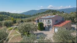 Elegant Villa with Pool in Châteauneuf-Grasse, France