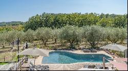 Elegant Villa with Pool in Châteauneuf-Grasse, France