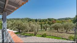 Elegant Villa with Pool in Châteauneuf-Grasse, France