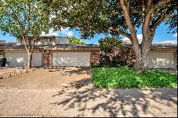 Single Story 2/2 Townhouse in Preston Square community