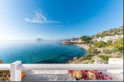 Apartment with sea views for rent in Altea