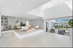 161 Cape Florida Dr, Key Biscayne, FL