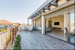 Architecturally Designed and Fully Furnished Penthouse in Jaffa