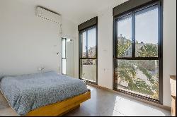 Duplex-Garden Apartment in a Modern Building in Jaffa